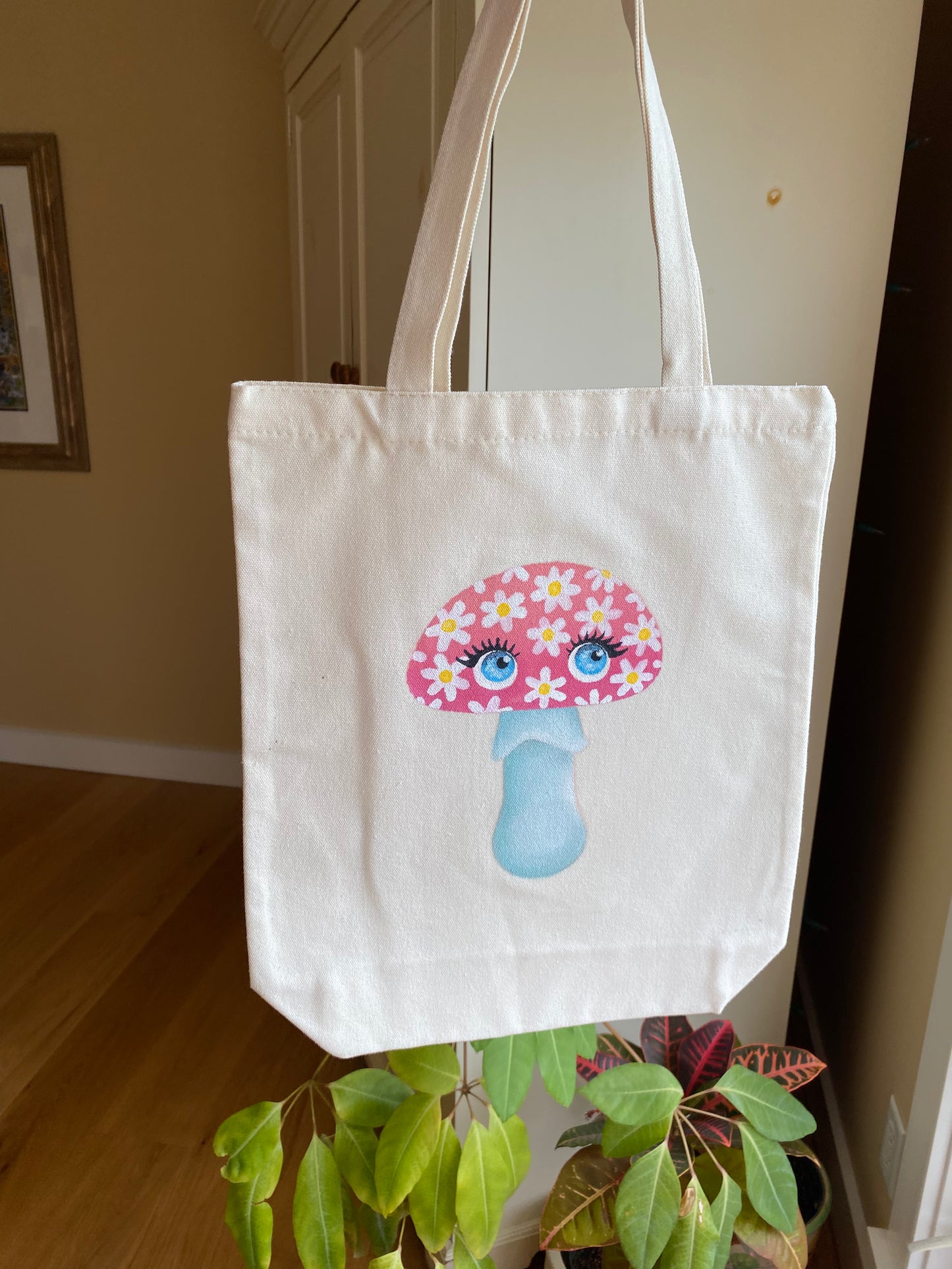 Pink "Fungeyes" with Daisies Tote Bag