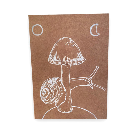 Carte d'art escargot sur champignon